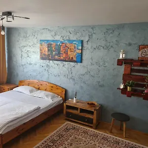 Aviatiei 61 Apartament Bucureşti